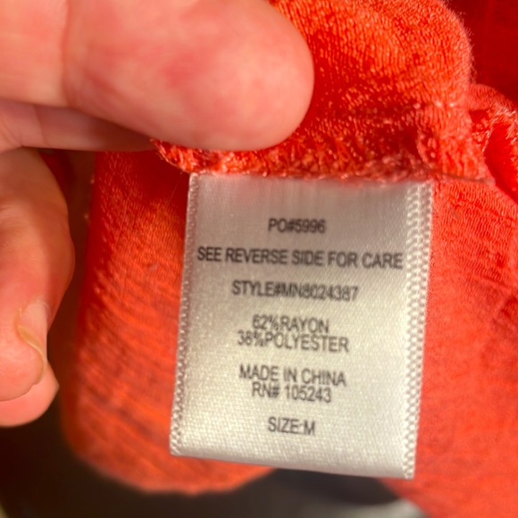 Stylish Hi-Lo Top, 3/4 elastic sleeves. - Picture 5 of 7